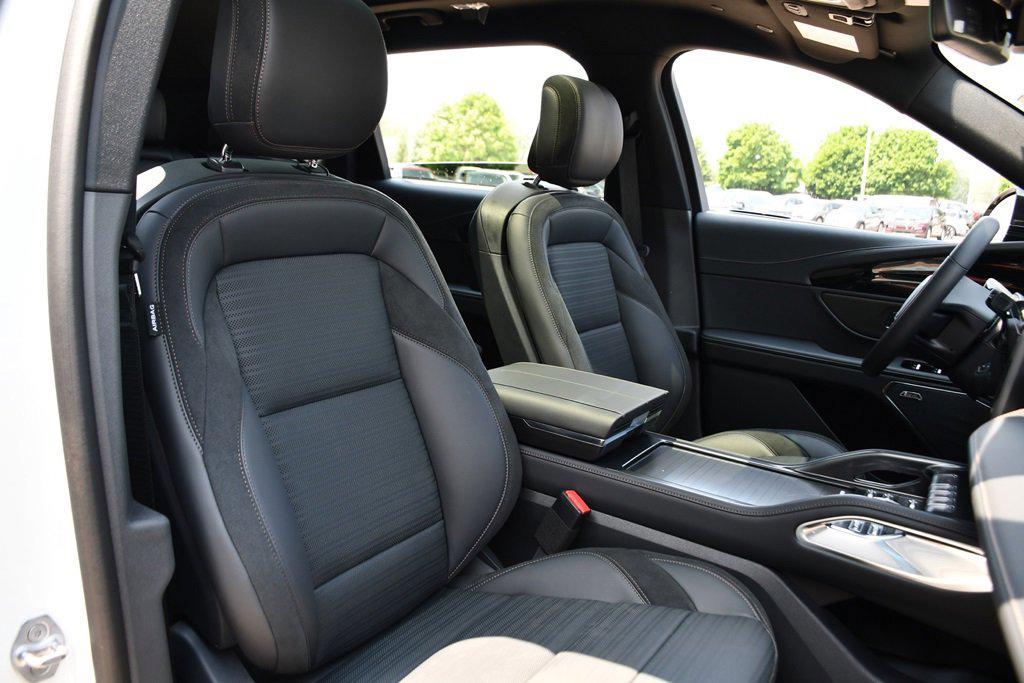 used 2025 Lincoln Nautilus car, priced at $66,145