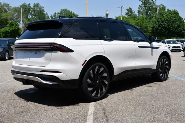 new 2025 Lincoln Nautilus car, priced at $61,893