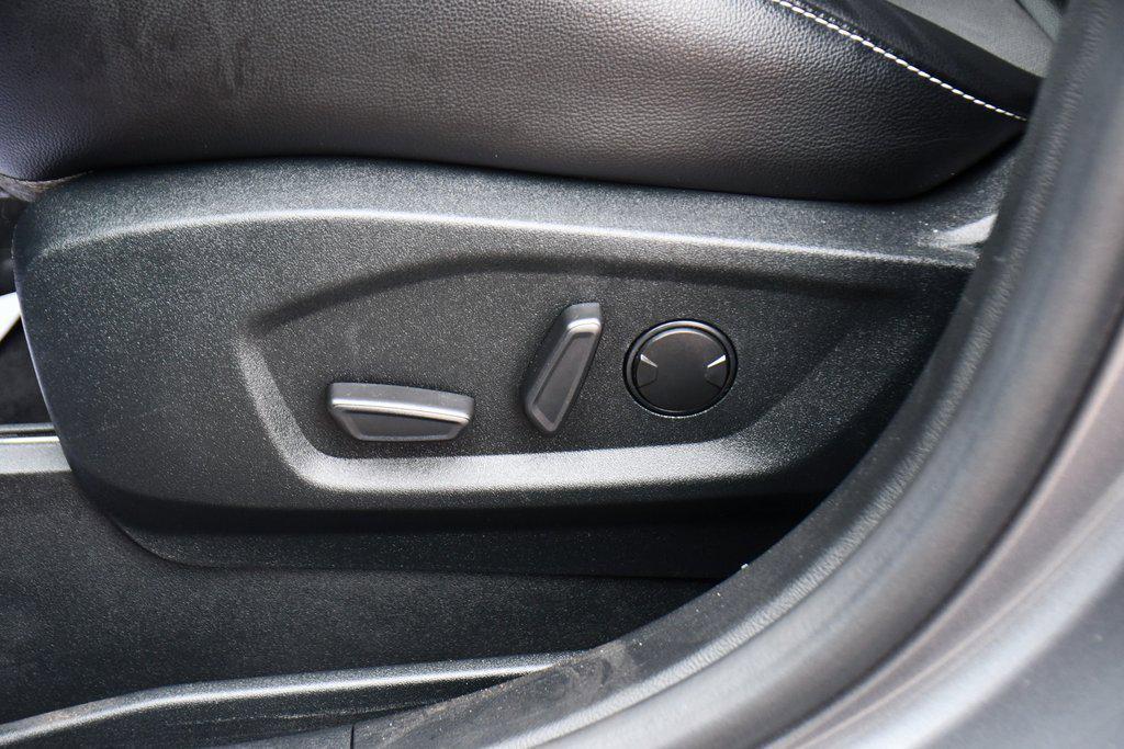 used 2022 Ford Edge car, priced at $31,749