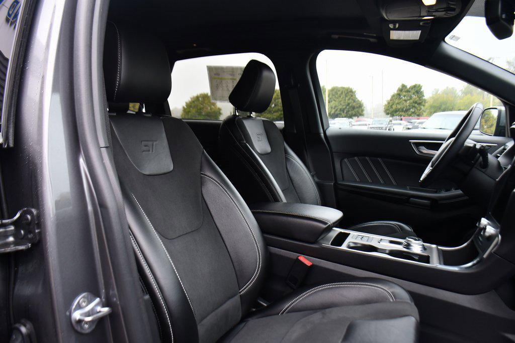 used 2022 Ford Edge car, priced at $31,749