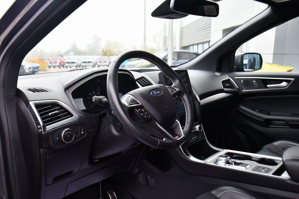 used 2022 Ford Edge car, priced at $31,749