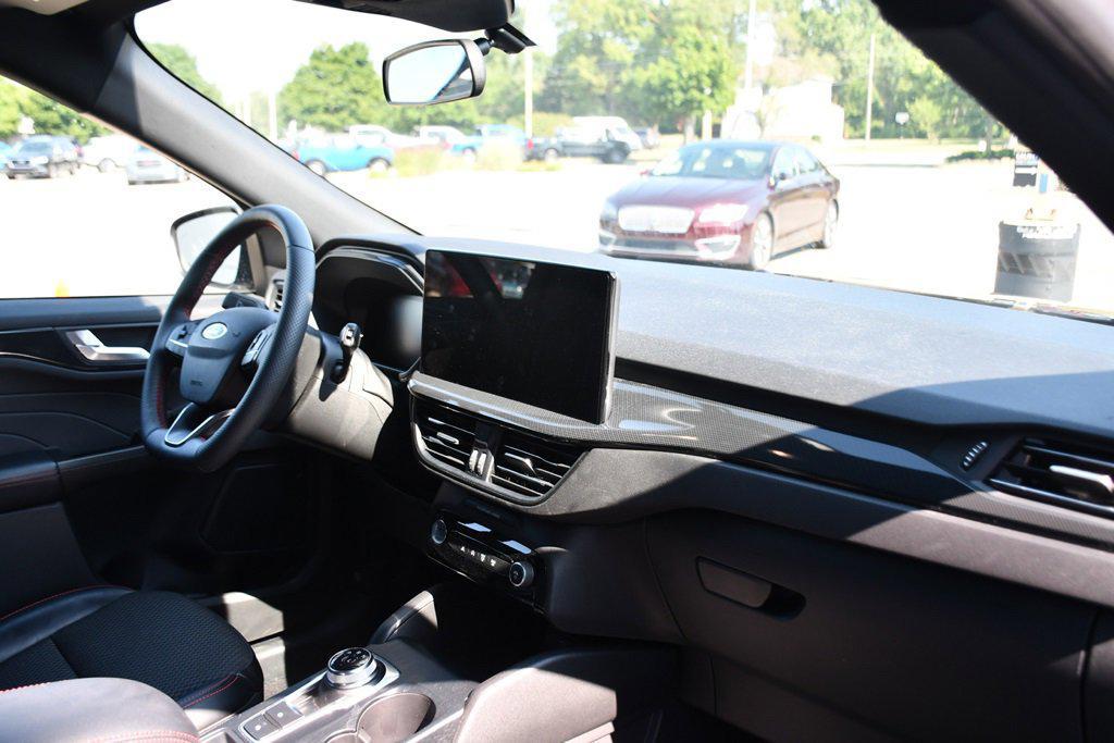 used 2023 Ford Escape car, priced at $26,495