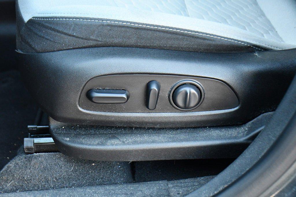 used 2019 Chevrolet Equinox car, priced at $15,249