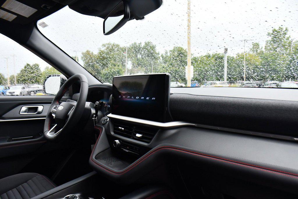 new 2025 Ford Explorer car, priced at $48,879