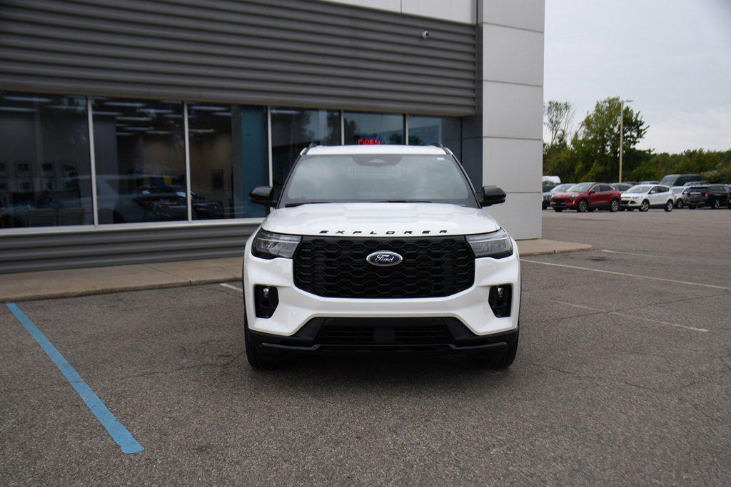new 2025 Ford Explorer car, priced at $48,879