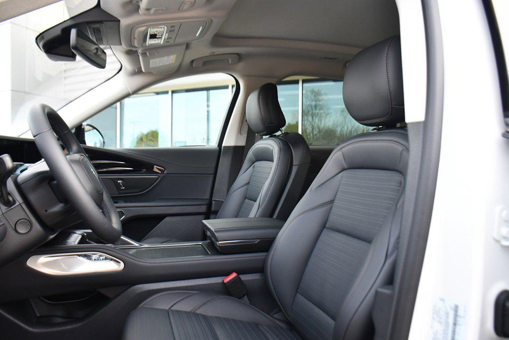 new 2026 Lincoln Nautilus car, priced at $64,333