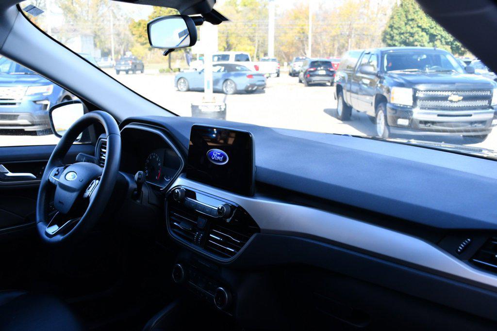 used 2022 Ford Escape car, priced at $22,995