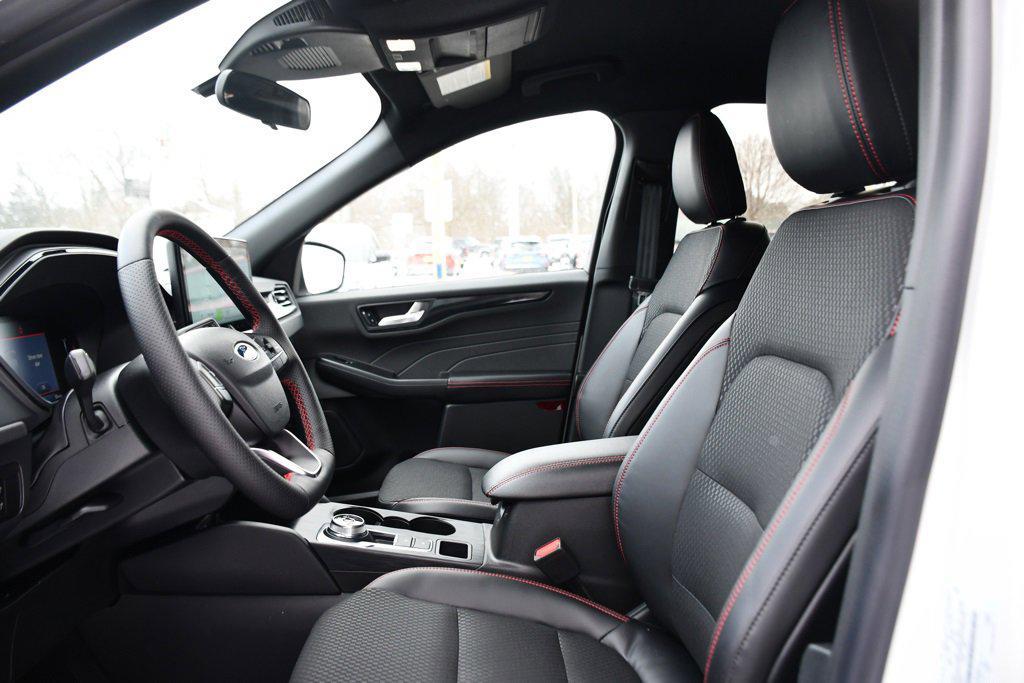 used 2025 Ford Escape car, priced at $31,065