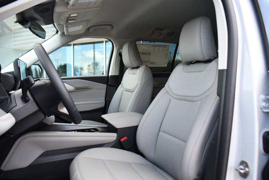 new 2025 Ford Explorer car, priced at $44,247