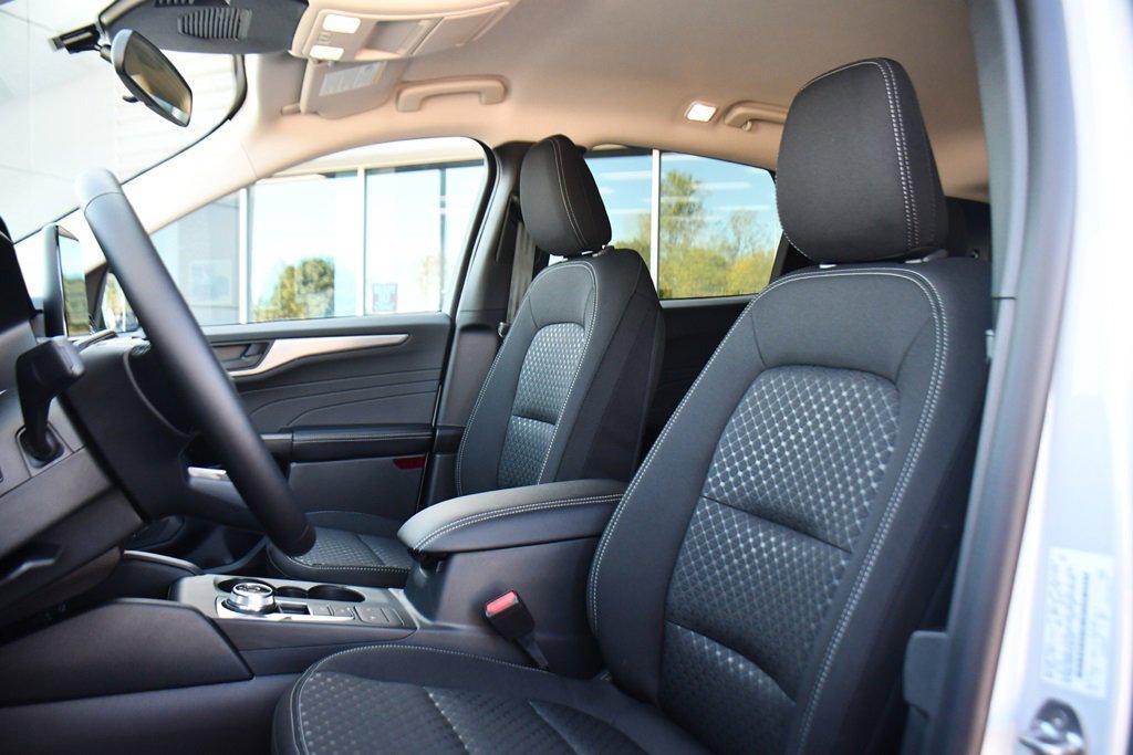 new 2025 Ford Escape car, priced at $27,089
