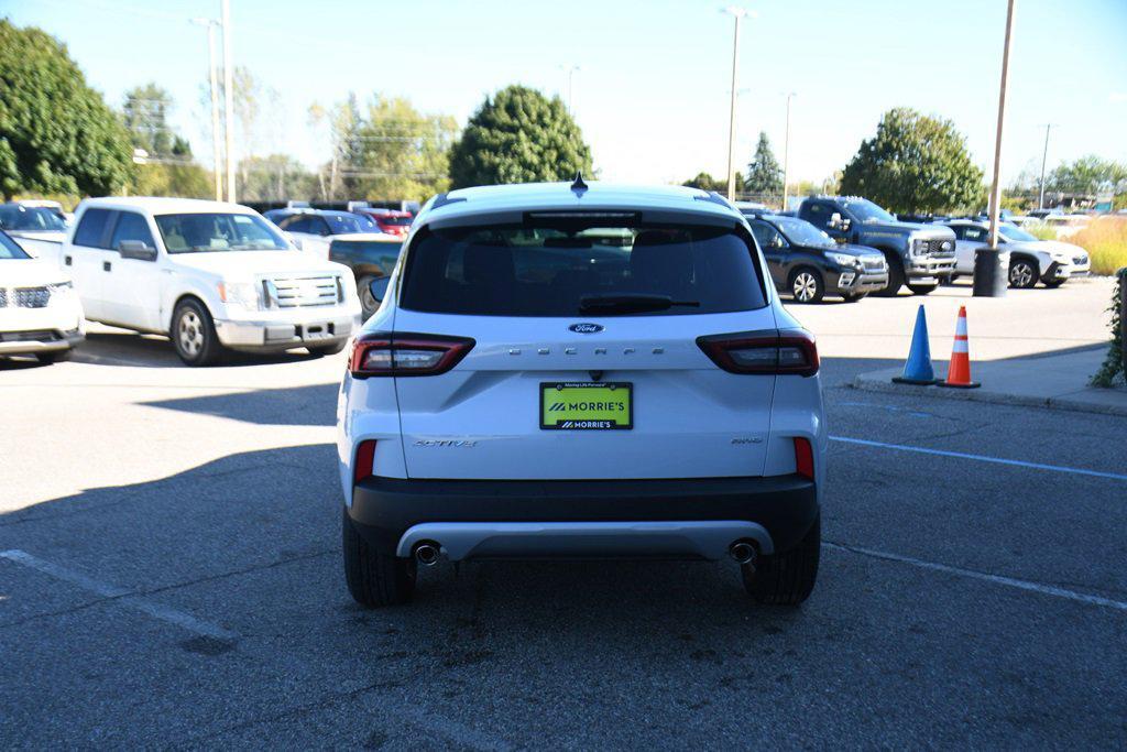 new 2025 Ford Escape car, priced at $27,089