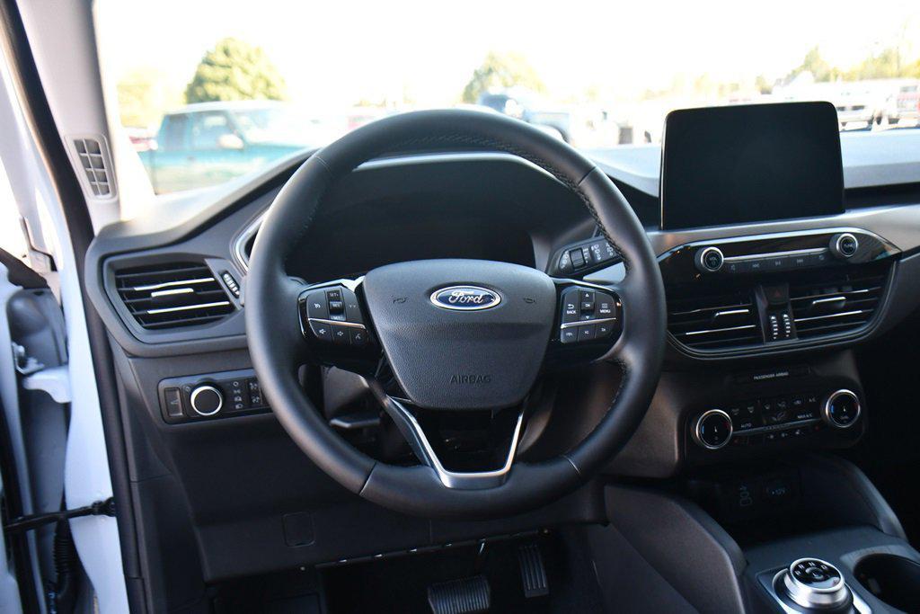 new 2025 Ford Escape car, priced at $27,089