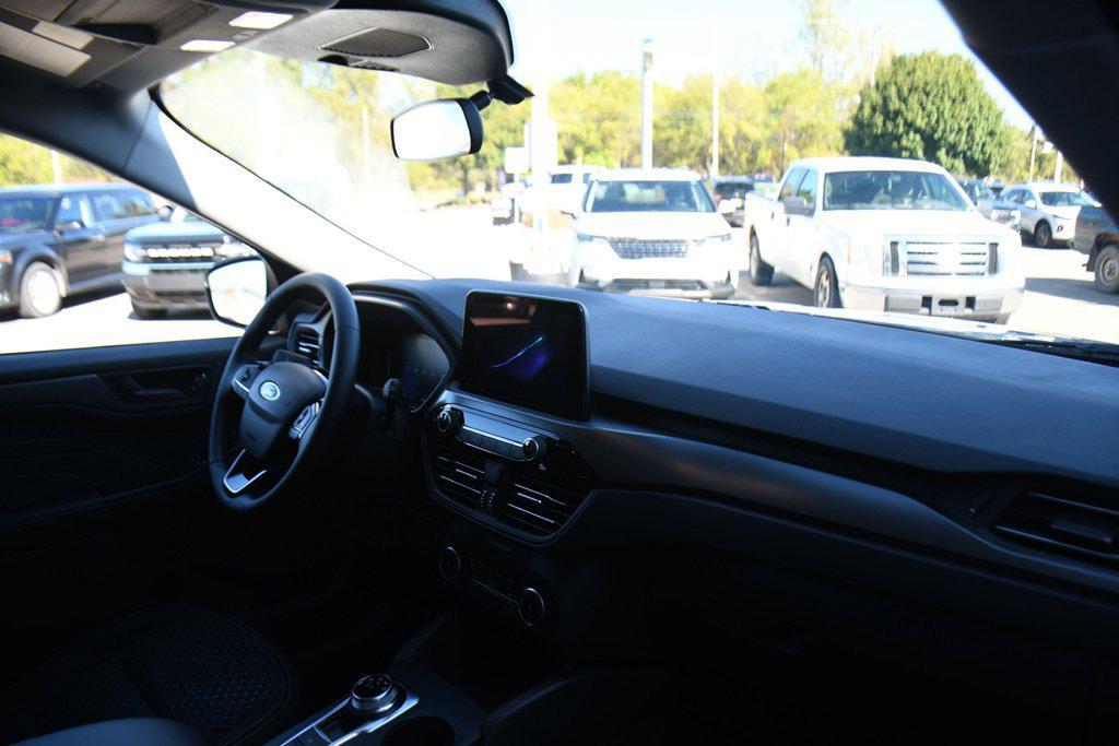 new 2025 Ford Escape car, priced at $27,089