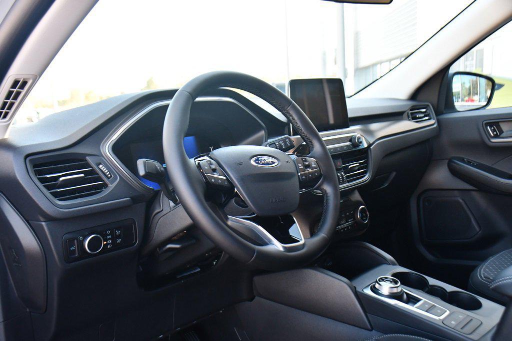 new 2025 Ford Escape car, priced at $27,089