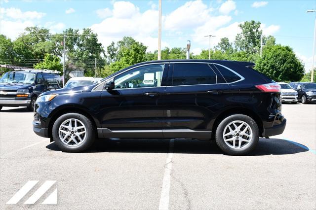 new 2024 Ford Edge car, priced at $43,755