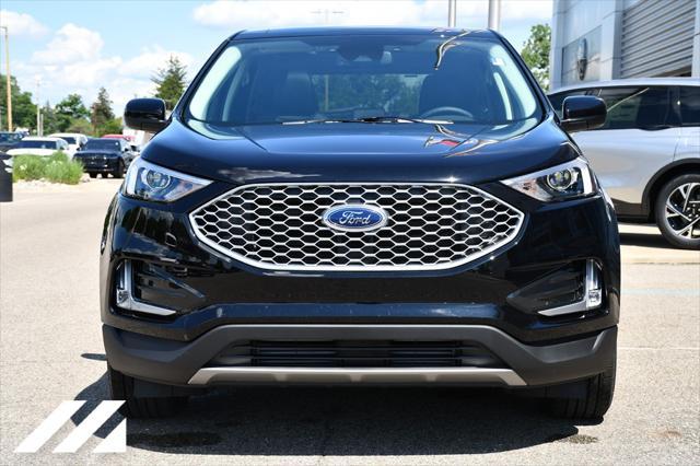 new 2024 Ford Edge car, priced at $43,755