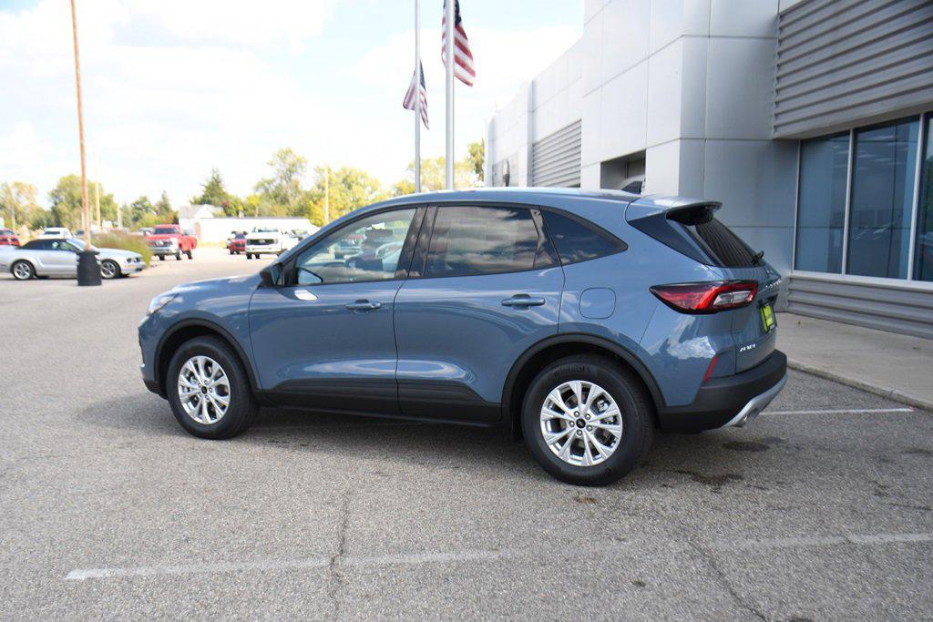 new 2025 Ford Escape car, priced at $27,981