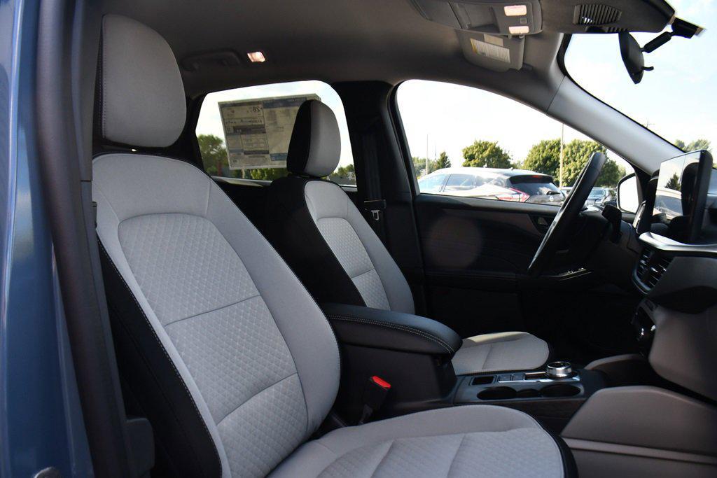 new 2025 Ford Escape car, priced at $27,981