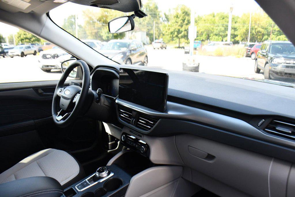 new 2025 Ford Escape car, priced at $27,981