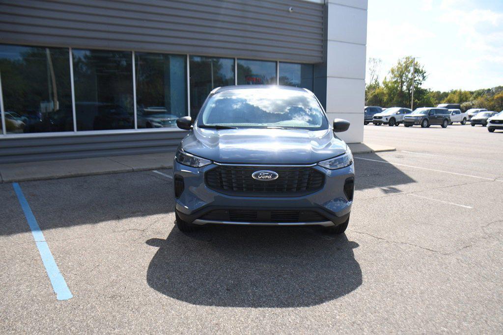new 2025 Ford Escape car, priced at $27,981