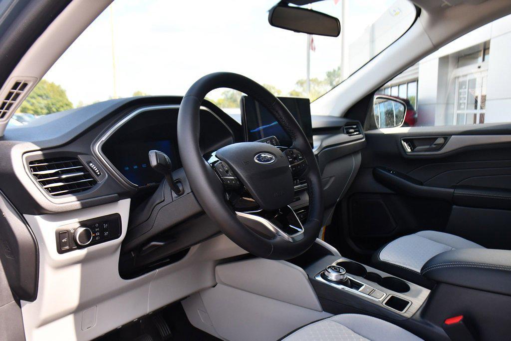 new 2025 Ford Escape car, priced at $27,981