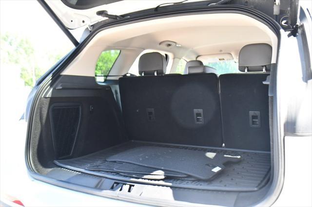 used 2023 Lincoln Corsair car