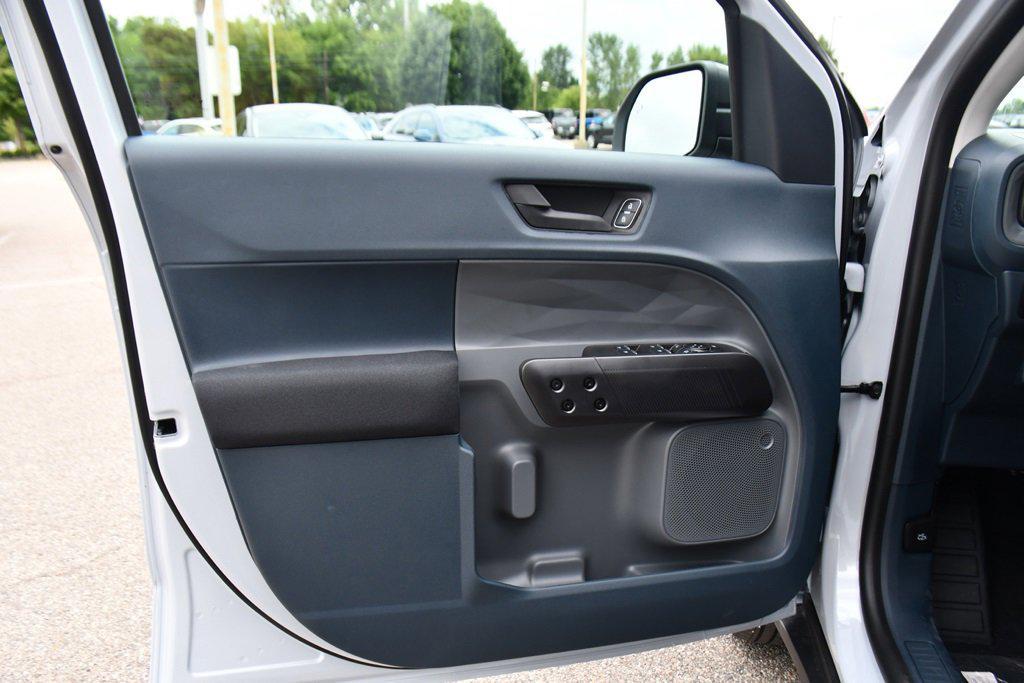 new 2025 Ford Maverick car, priced at $29,321