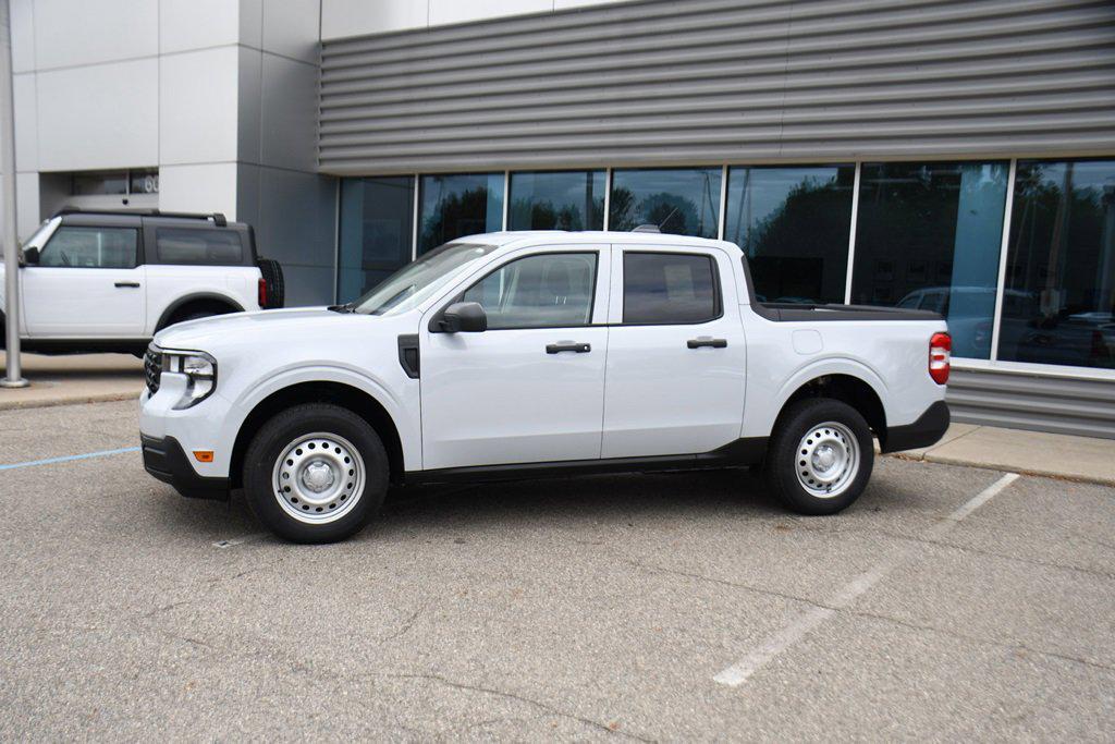 new 2025 Ford Maverick car, priced at $29,321