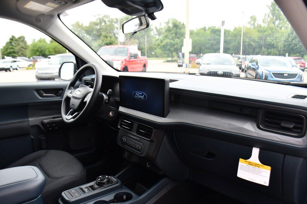 new 2025 Ford Maverick car, priced at $29,321