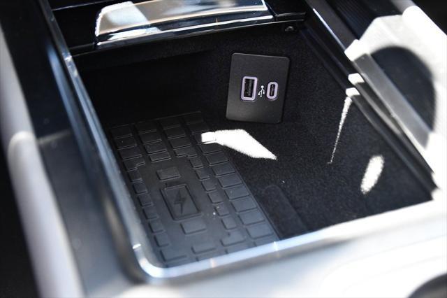 new 2025 Lincoln Corsair car, priced at $46,009