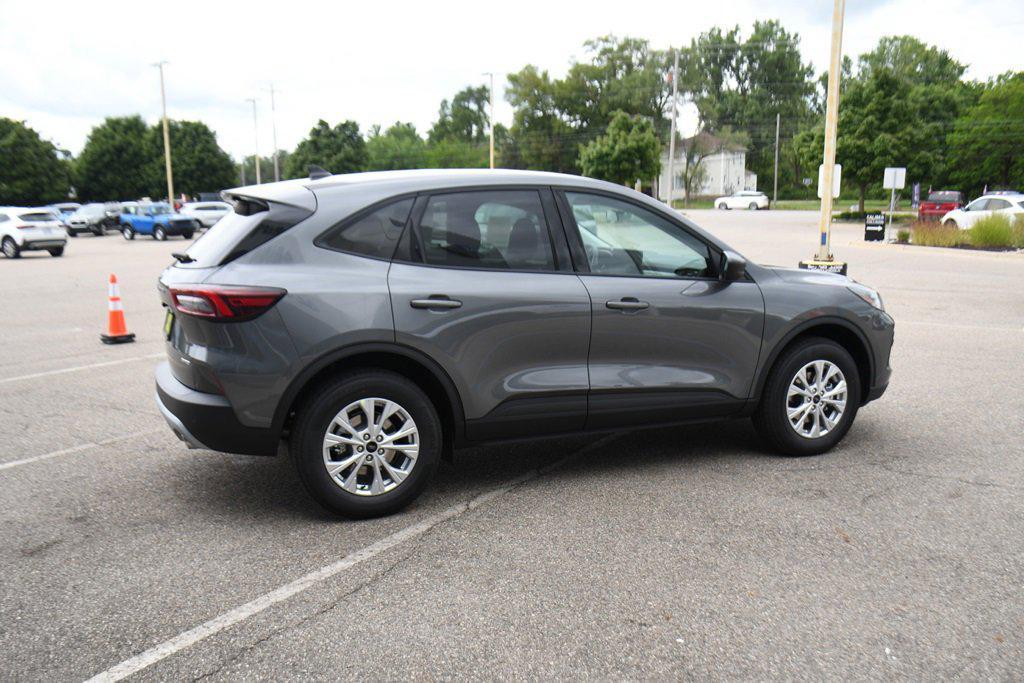 new 2025 Ford Escape car, priced at $29,800