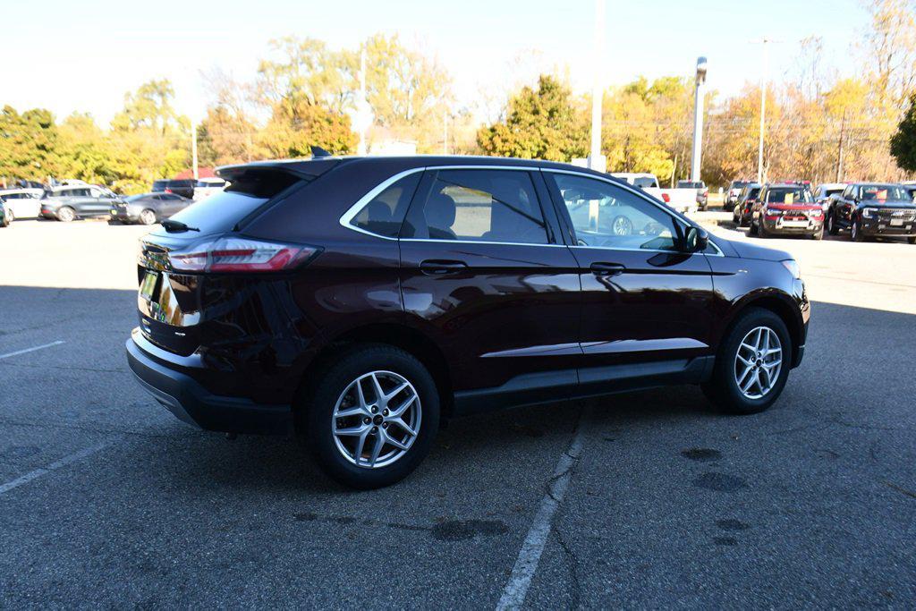 used 2024 Ford Edge car, priced at $27,249