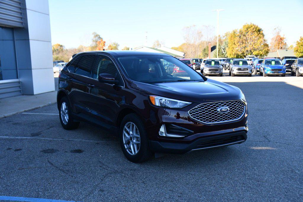 used 2024 Ford Edge car, priced at $27,249