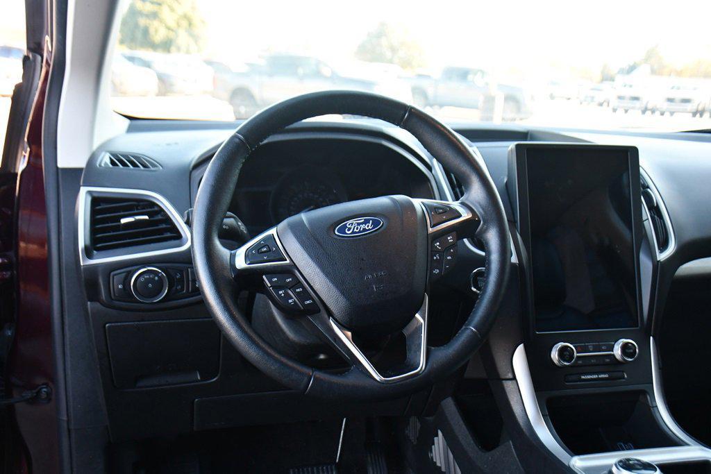 used 2024 Ford Edge car, priced at $27,249