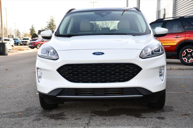 used 2022 Ford Escape car, priced at $25,995