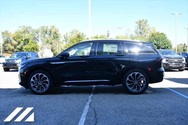 new 2024 Lincoln Nautilus car, priced at $62,831