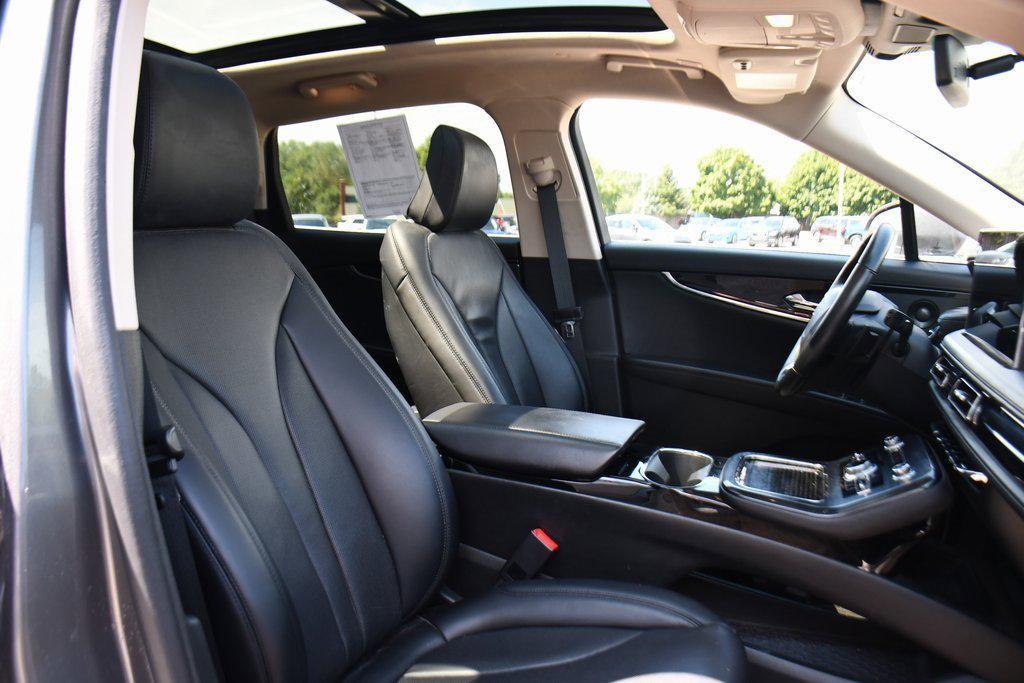 used 2021 Lincoln Nautilus car, priced at $30,495