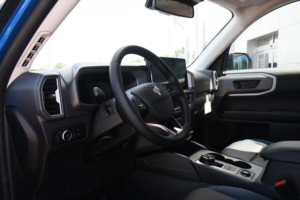new 2025 Ford Bronco Sport car, priced at $37,912