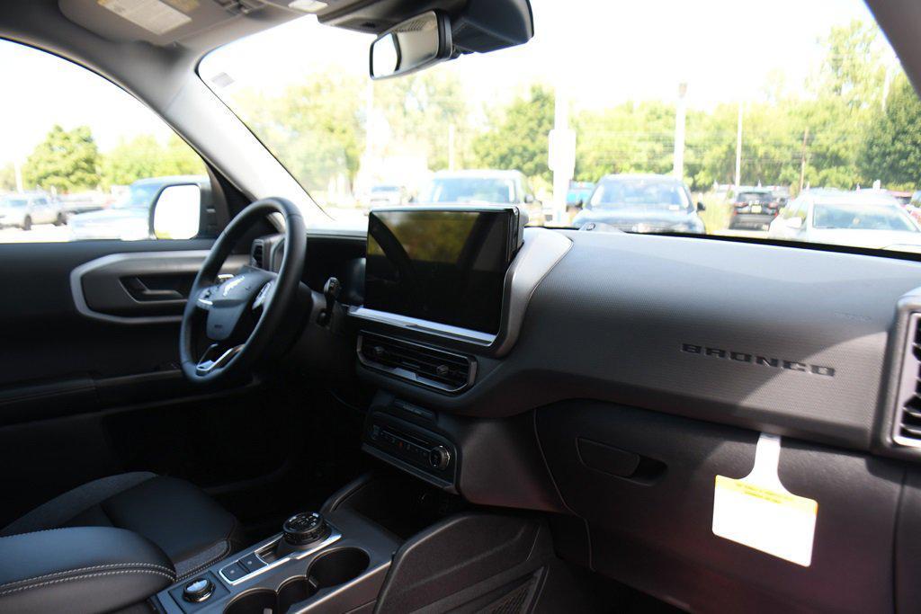new 2025 Ford Bronco Sport car, priced at $37,912