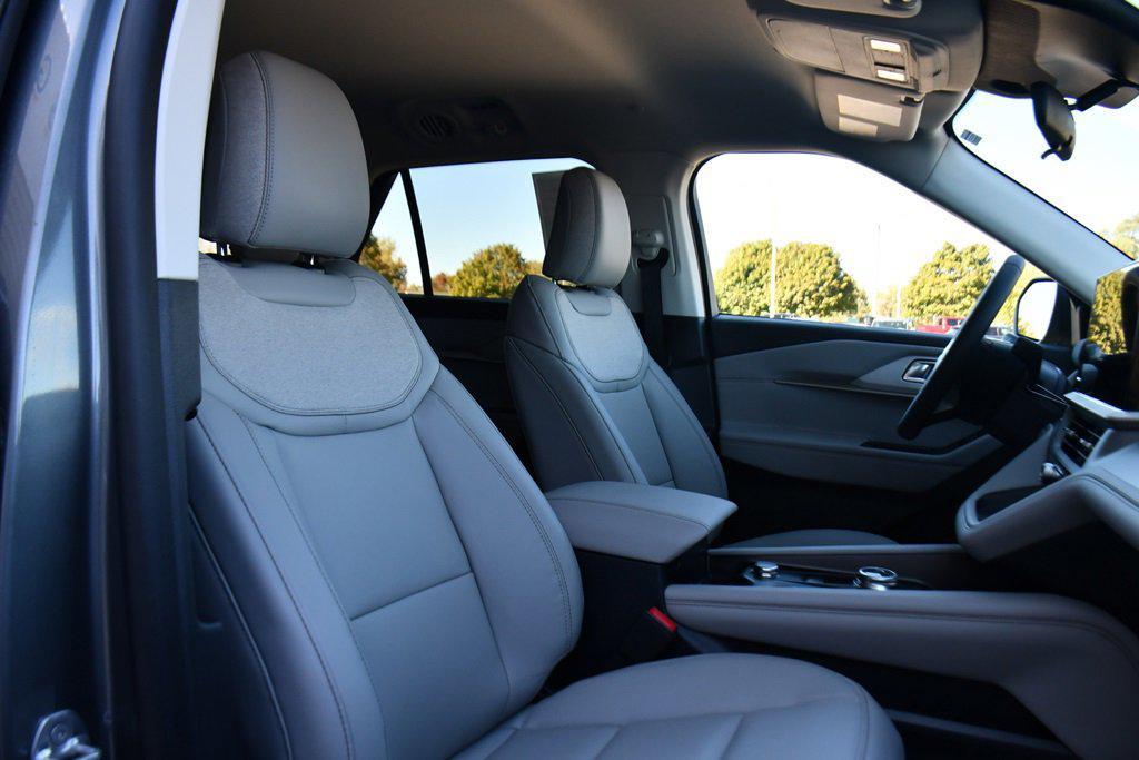 new 2026 Ford Explorer car, priced at $45,288