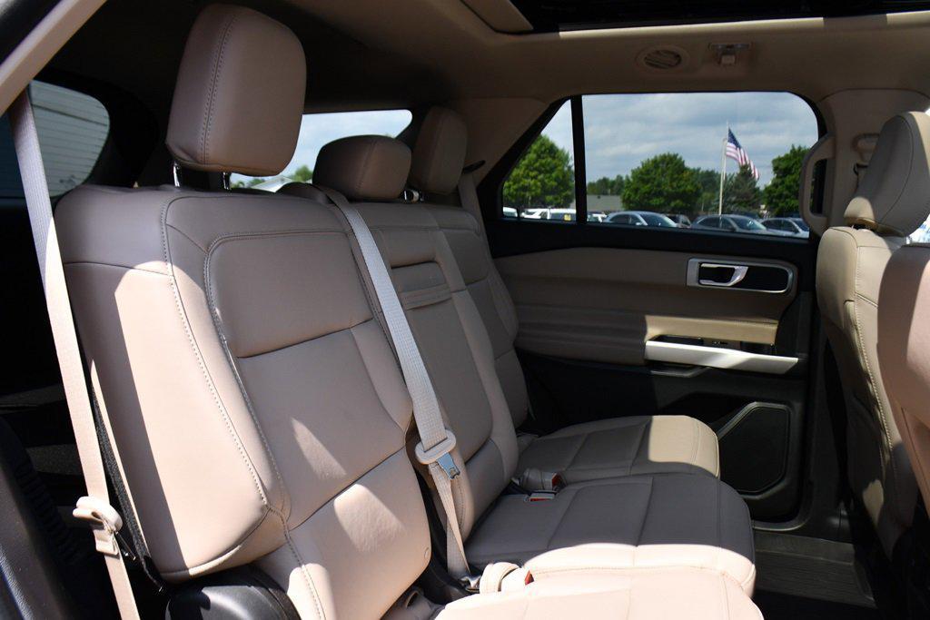 used 2022 Ford Explorer car, priced at $29,995