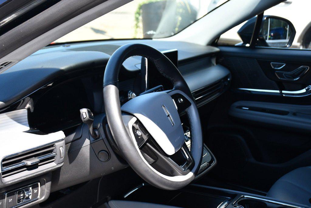 used 2022 Lincoln Corsair car, priced at $33,749