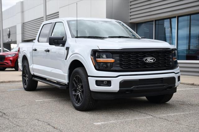 new 2025 Ford F-150 car, priced at $52,581