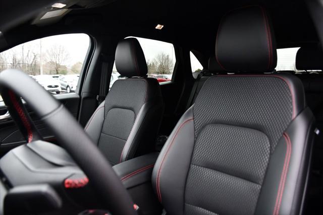 new 2025 Ford Escape car, priced at $30,878