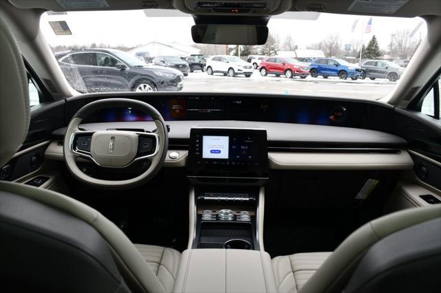 new 2025 Lincoln Nautilus car, priced at $58,204