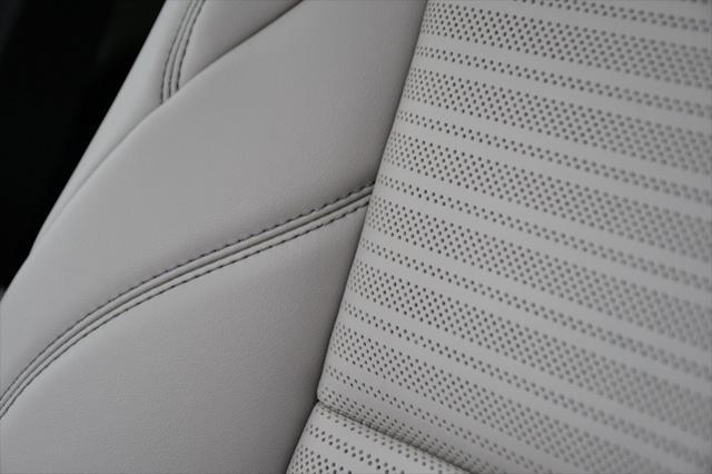 new 2025 Lincoln Nautilus car, priced at $58,204