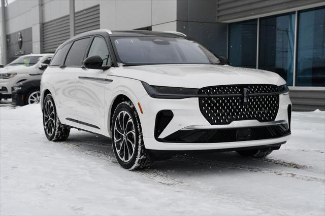 new 2025 Lincoln Nautilus car, priced at $58,204