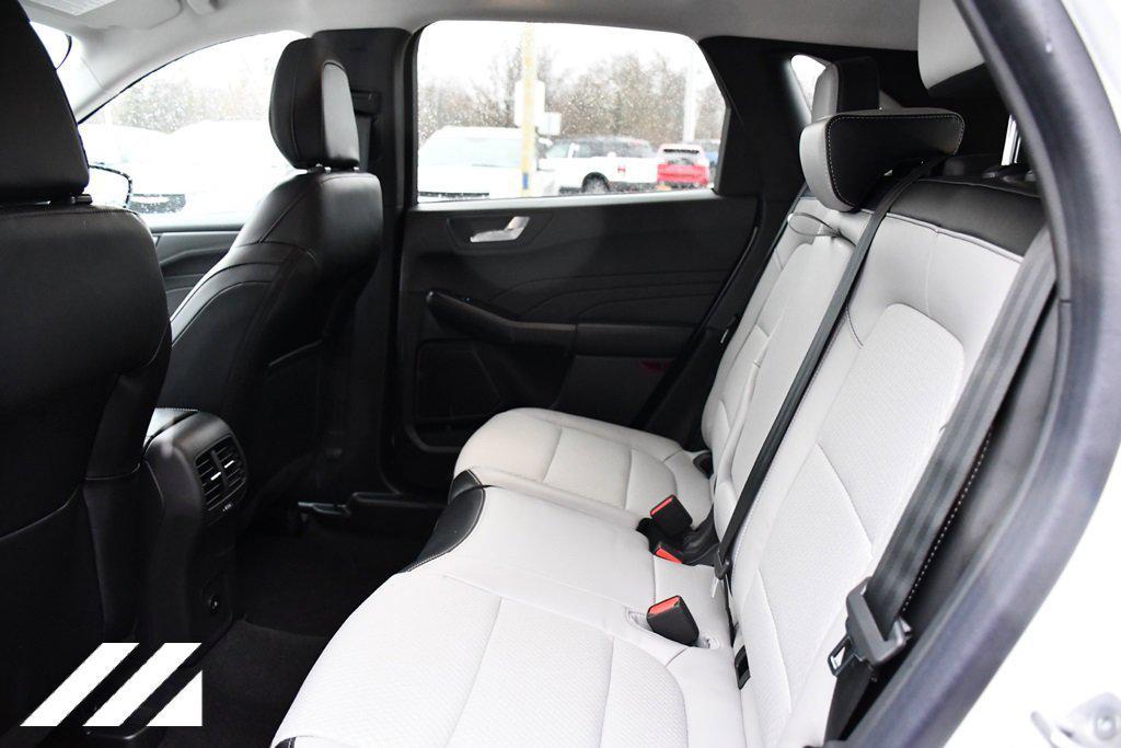 new 2024 Ford Escape PHEV car, priced at $33,104