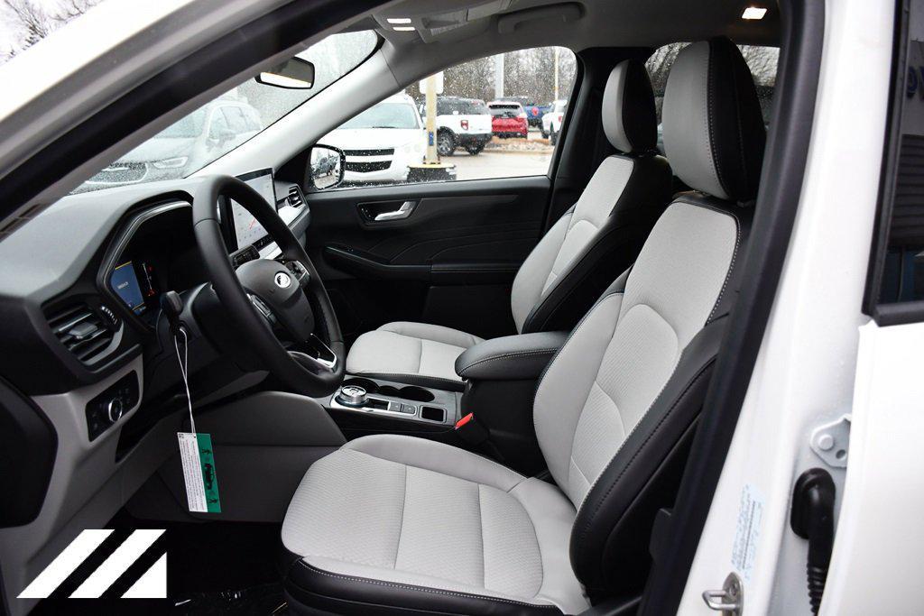 new 2024 Ford Escape PHEV car, priced at $33,104