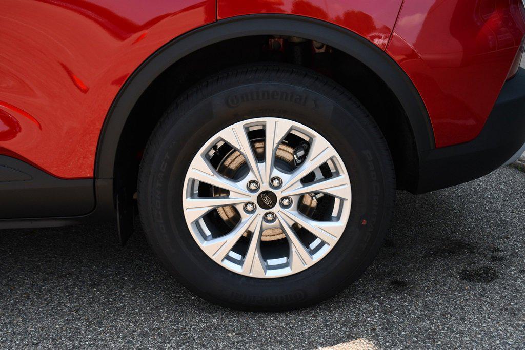 new 2025 Ford Escape car, priced at $29,925